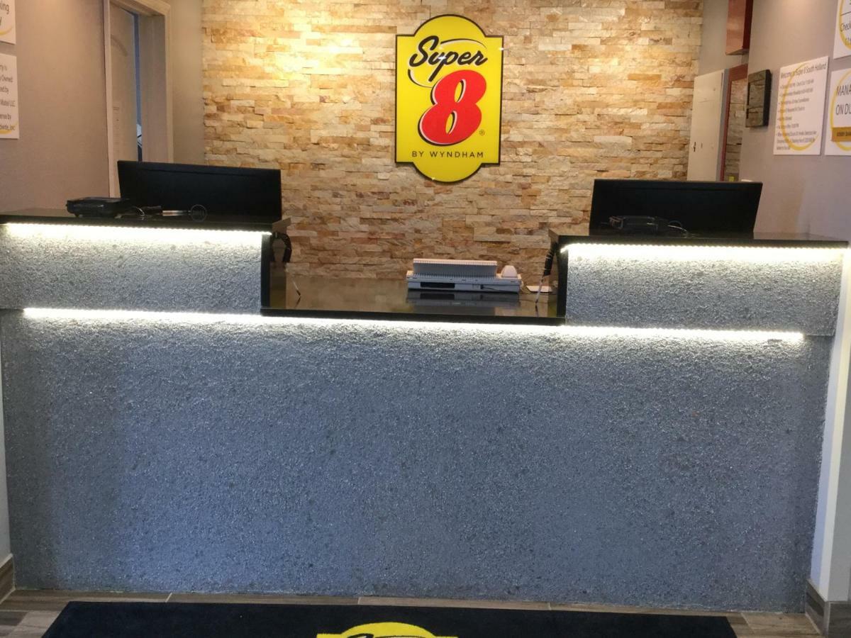 Hotel Super 8 By Wyndham South Holland Esterno foto