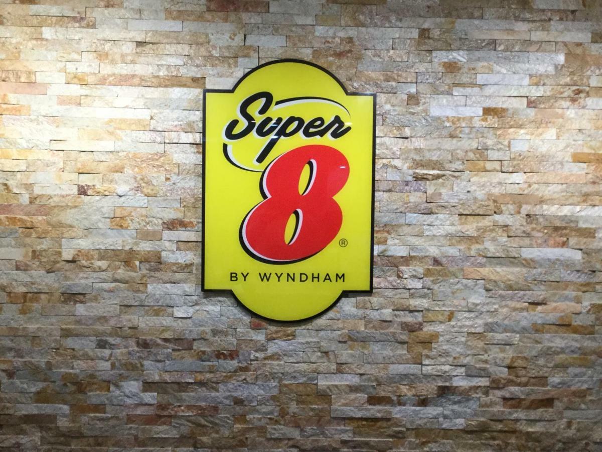 Hotel Super 8 By Wyndham South Holland Esterno foto